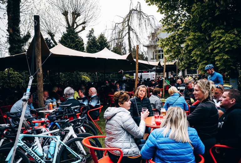 Foto's Duvel On Tour 2024 De fietsklassieker voor iedereen!